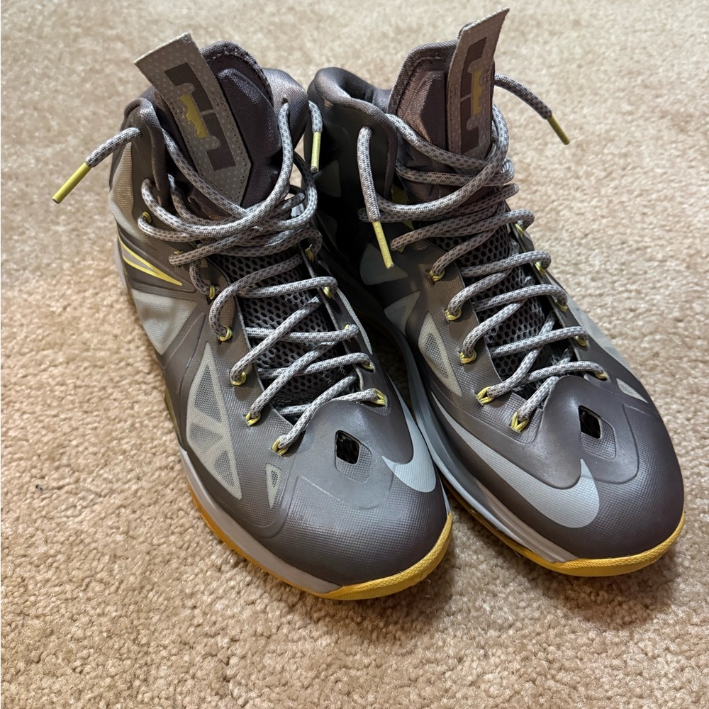 LeBron X Canary